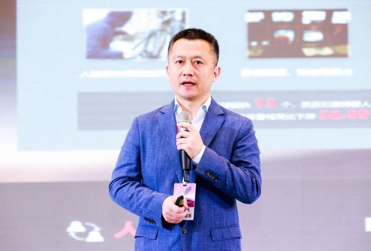 深圳商报 | 金龙迎宾 - 人生就是搏!陈宁：用“芯”打造AI城市大脑